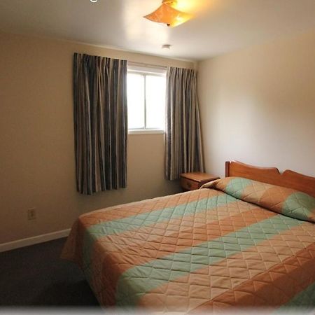 Lotus Motel Cobourg Zimmer foto